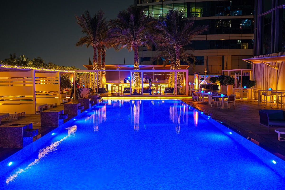 Coco Grill & Lounge