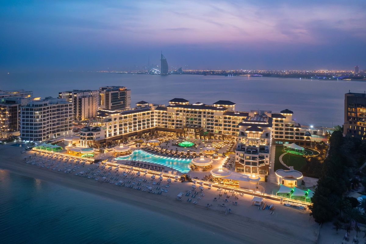 Fine dining experiences in Dubai with best deals