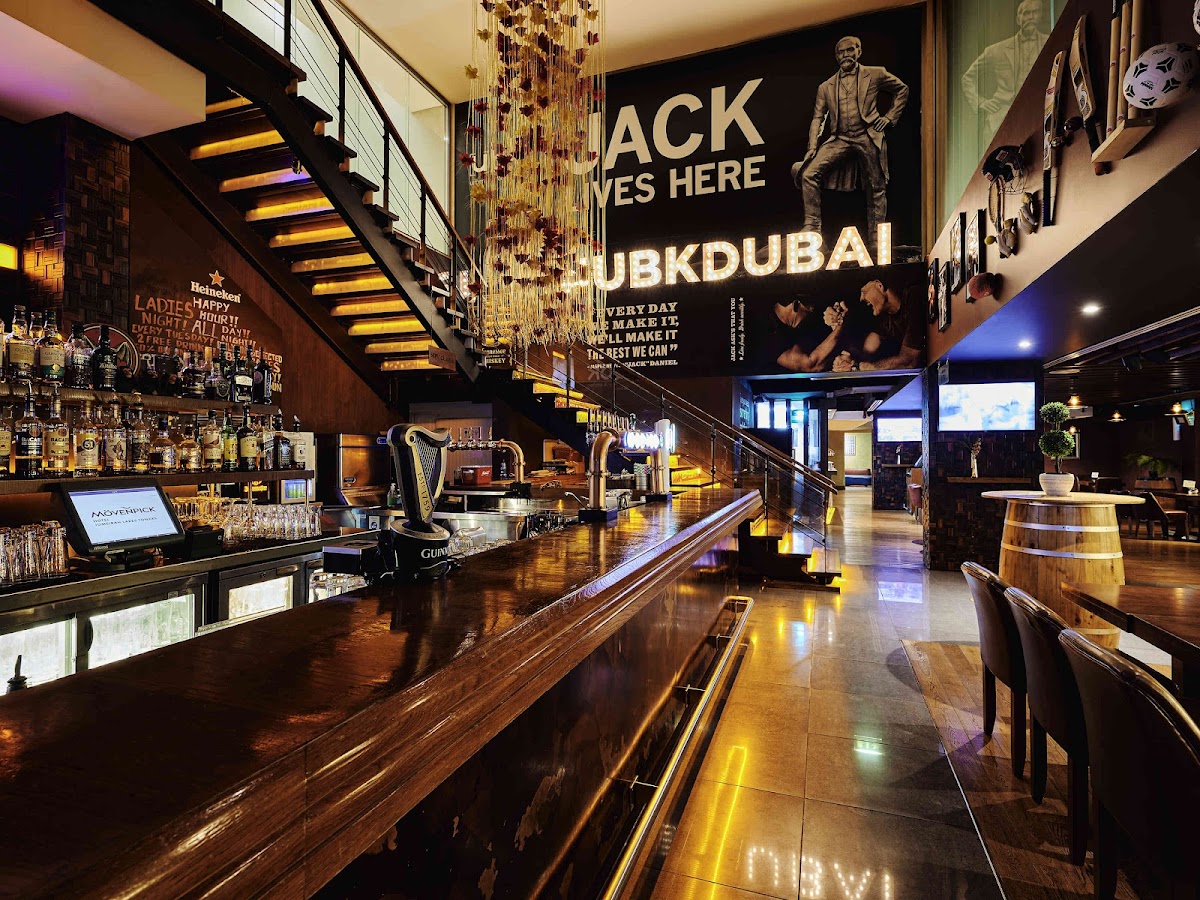 10 best-rated sports bar restaurants across the Dubai with amazing deals